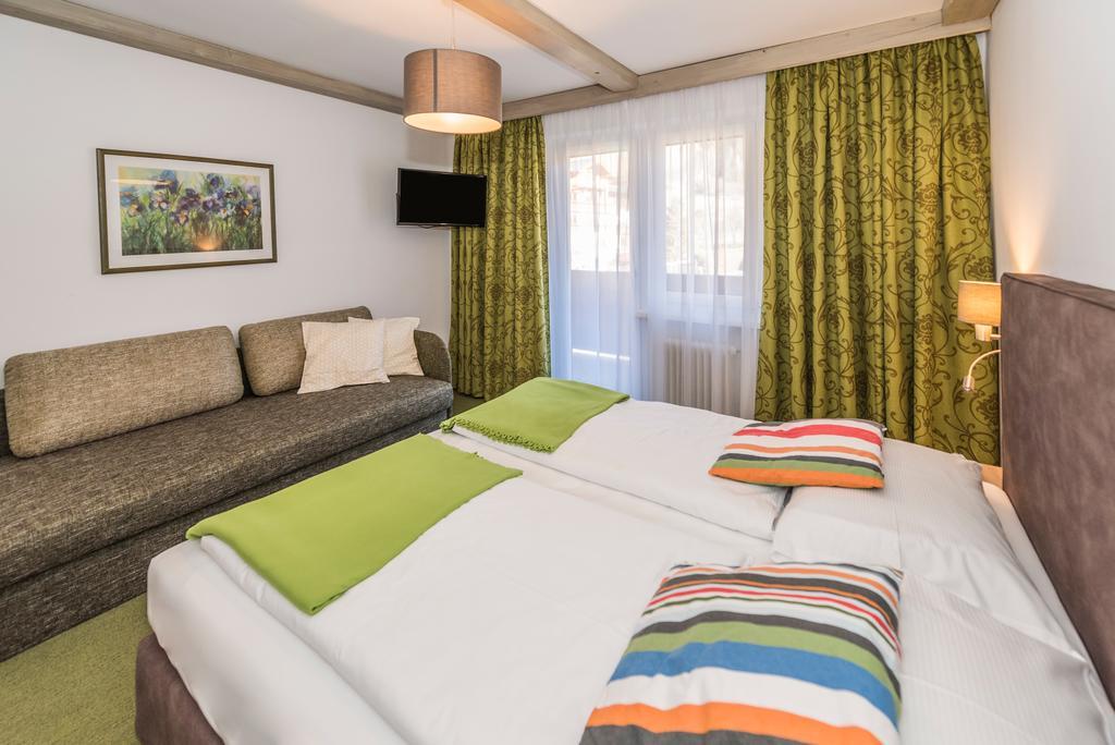 Hotel Garni Wieshof Рауріс Екстер'єр фото